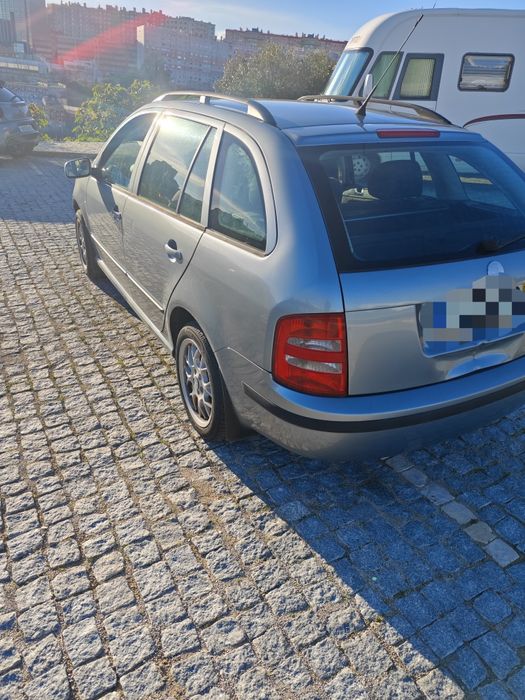 Skoda Fabia 1.4 gasolina