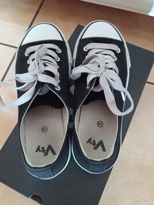 Trampki dziewczęce Deichmann 36