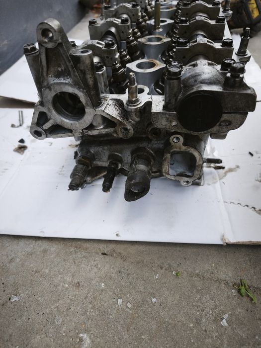 Головка блока Honda CR -V 2,0 P75 Хонда 2,0