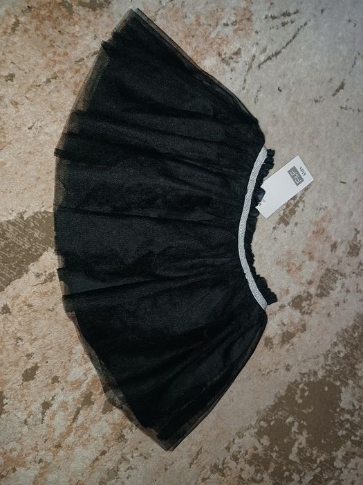 Spódnica czarna nowa tiulowa 86-92