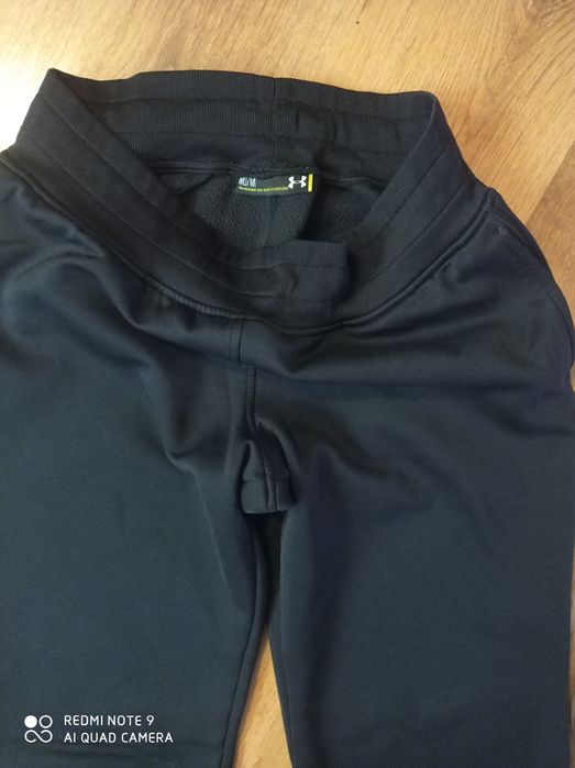 Under Armour Spodnie damskie M sportowe ocieplane stretch czarne USA