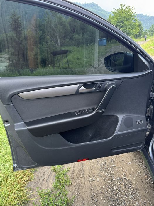 Продам Voksvagen Passat 2013 1.6 tdi
