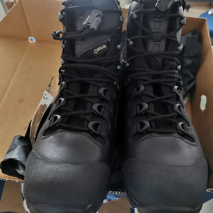 Botas táticas Haix Gorotex