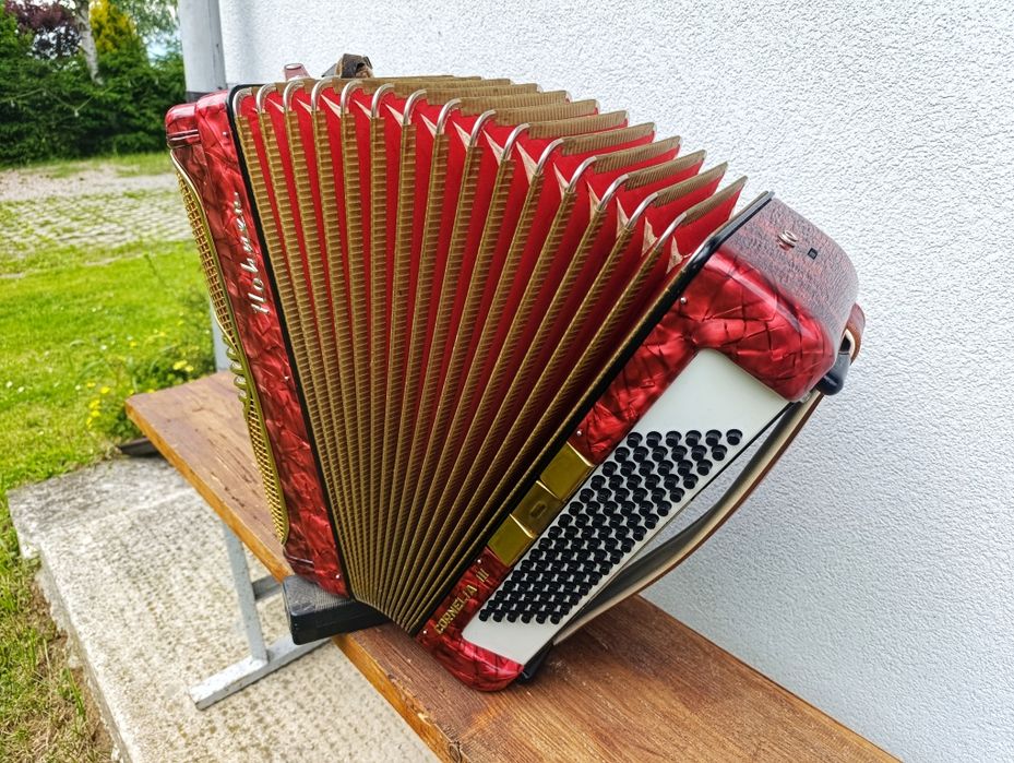 Akordeon Hohner Cornelia III 96 basów 3 chóry