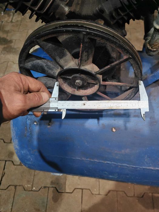 Sprezarka do kompresora pompa powietrza 2 tloki dwutlokowa Krakow