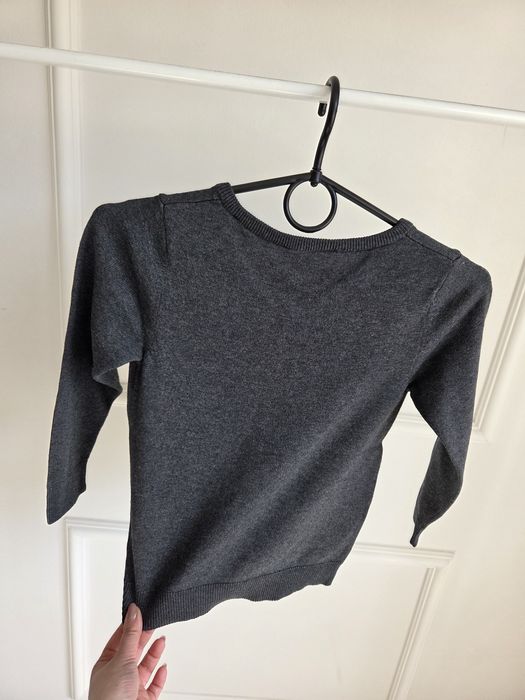 Elegancki sweterek chłopięcy H&M 110/116
