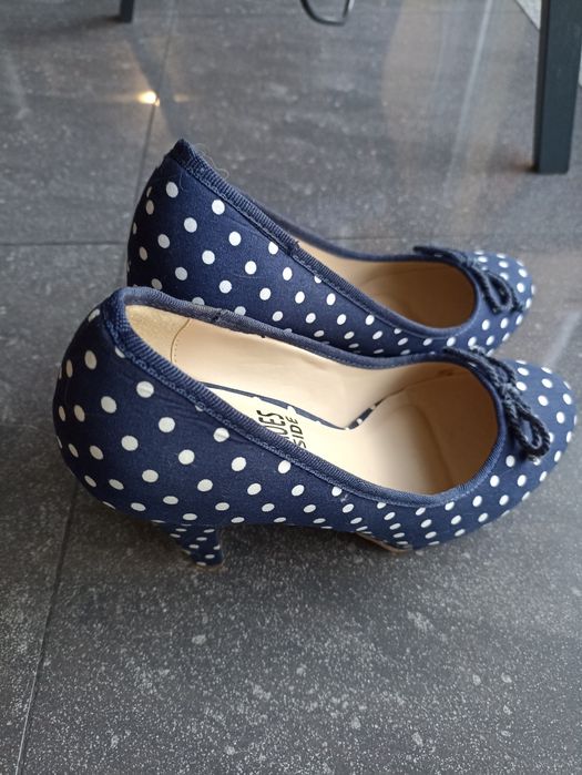 Sapatos salto alto 36