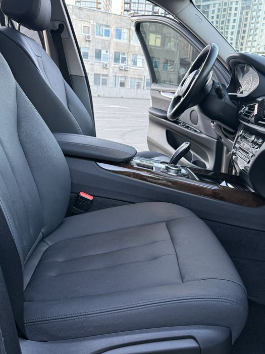 BMW X5 F15 3.0 бенз