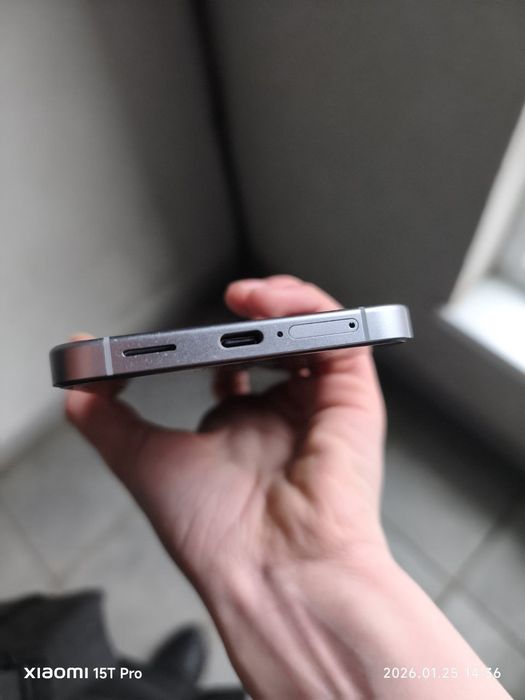 Samsung s25 fe 8/256