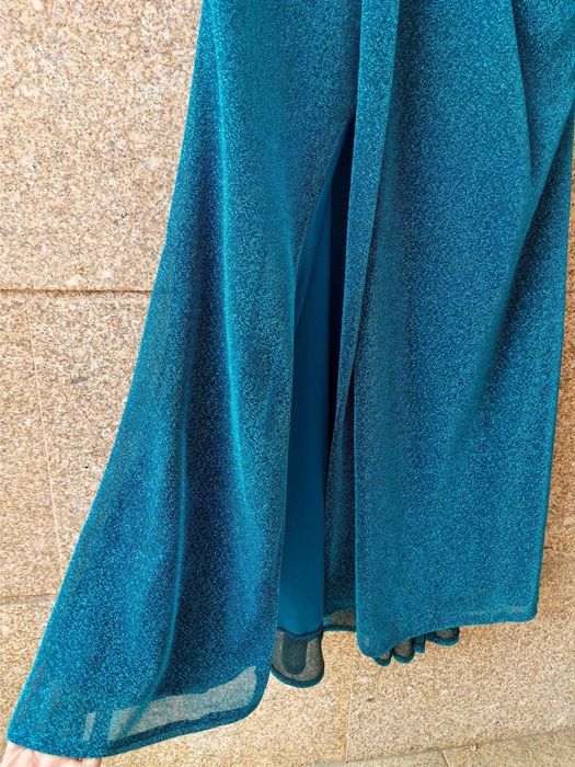 Vestido de Festa Azul Turquesa com Brilhantes | Decote V | Tam. Único (M/L), Novo