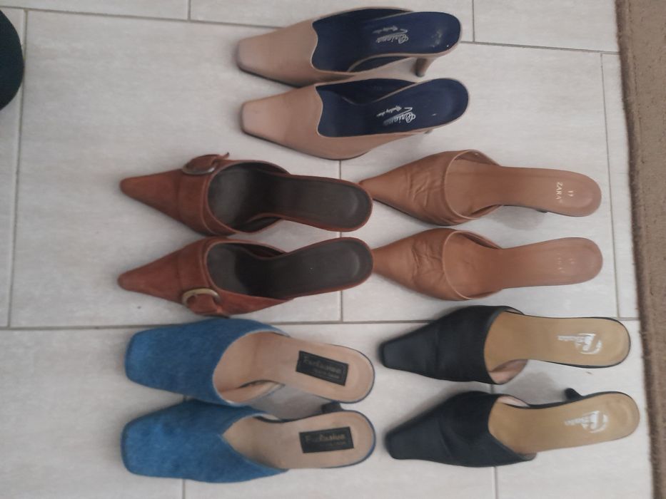 Chinelos de Salto pouco uso