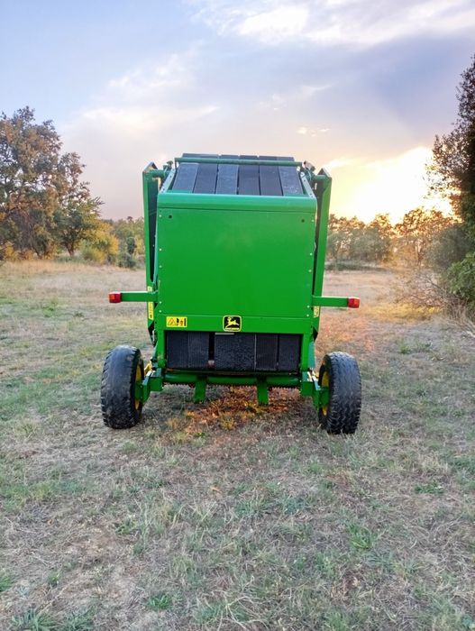 Enfardadeira de rolos John Deere 580