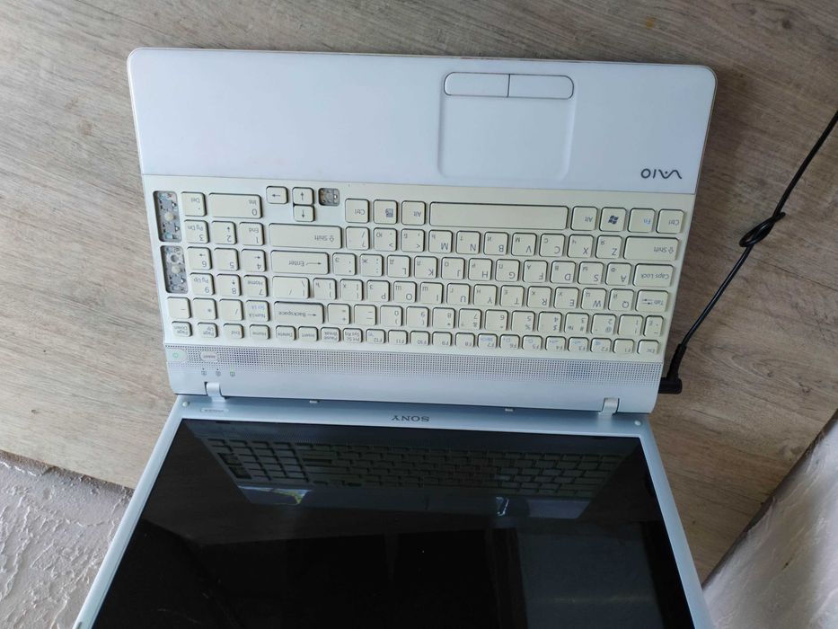 Ноутбук Sony VAIO VPCEE 3/320Gb