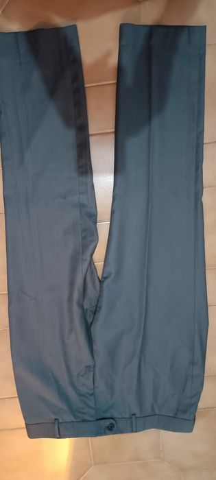 Calças Sociais Elegantes( 10€ por calça)