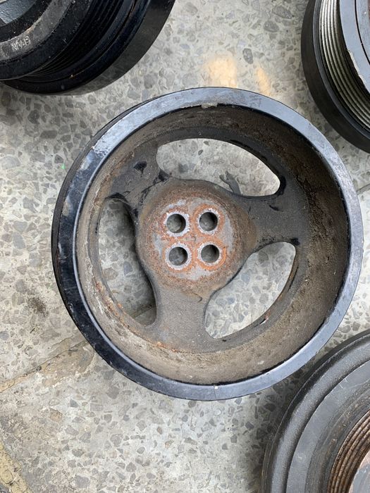 Шкив коленвала демпфер мерседес OM651 OM611 OM642 OM628 sprinter ml