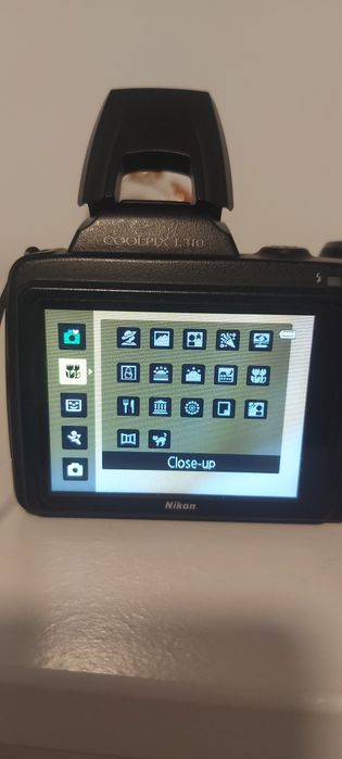 Nikon coolpix L310