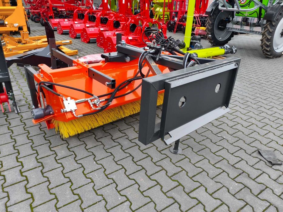 Zamiatarka drogowa uliczna podmiatarka metal technik NOWA od ręki! RATY0%