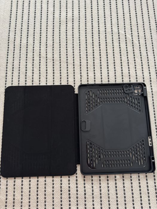 Чехол на Ipad Pro 12.9