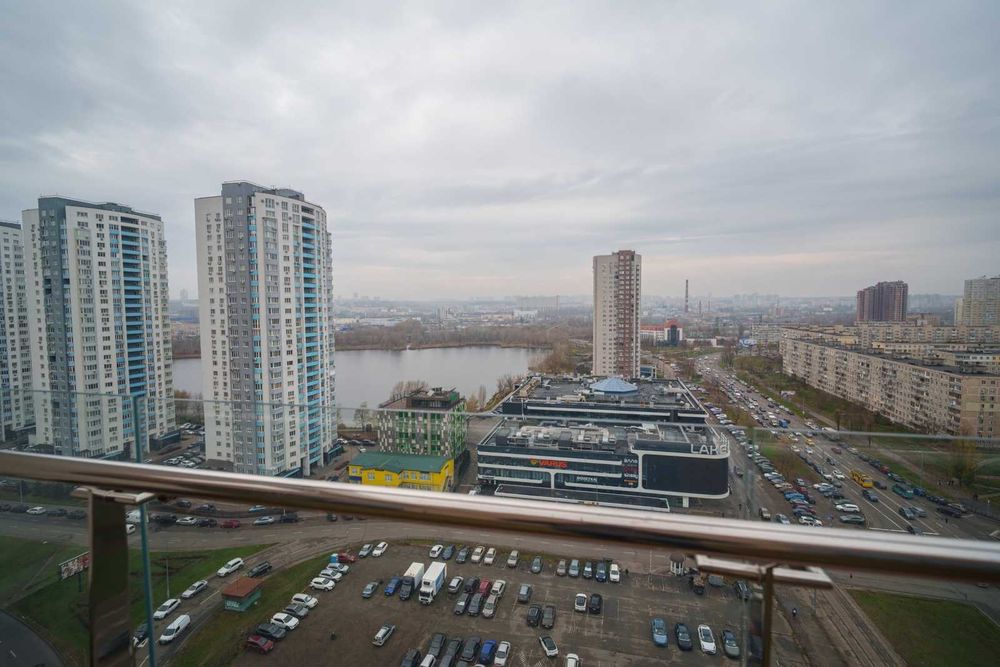 Пентхаус 171м²  ЖК Obolon Plaza. Власна тераса, метро 1хв. Без комісії