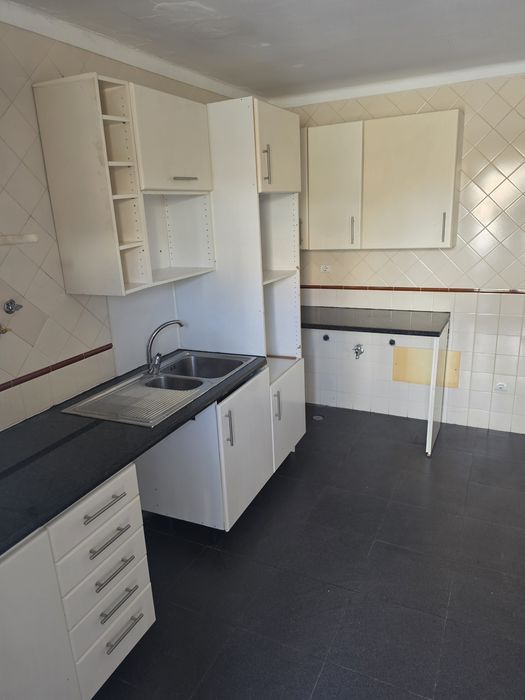 Alugo Apartamento Azueira Mafra