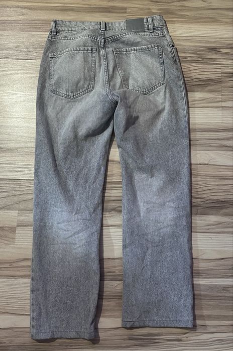 Сірі жіночі джинси