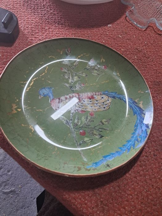 Peacock decorative plate