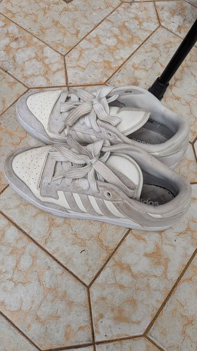 Sapatilhas adidas