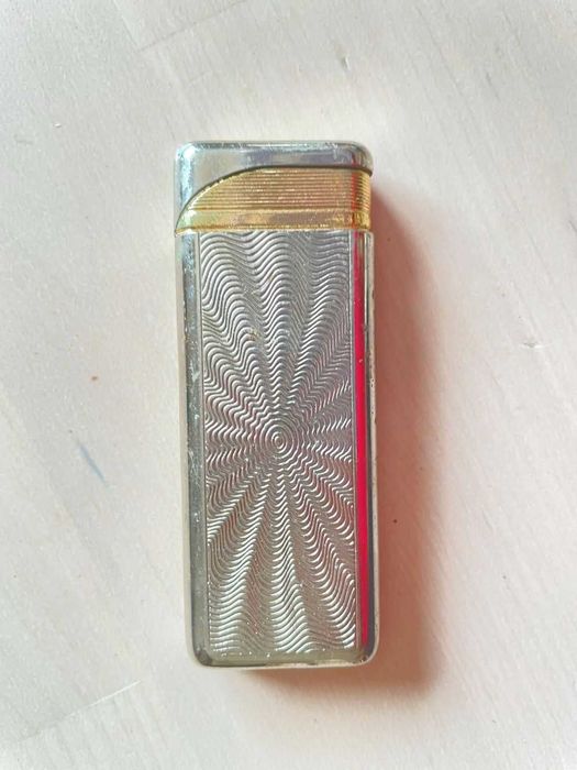 Isqueiro Antigo como Novo