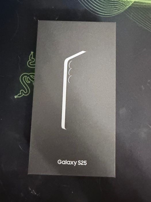 Samsung Galaxy S25 256GB Icy Blue - ідеальний стан, повний комплект