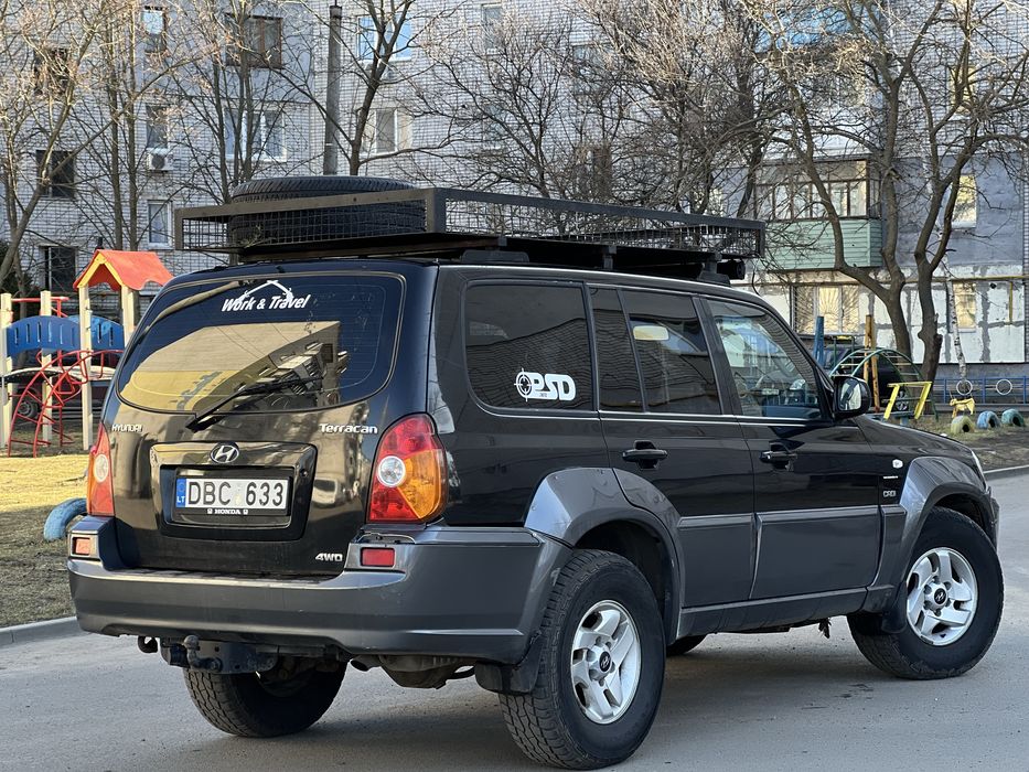 Продам Hyundai Terracan 2.9 Дизель ,полный привод На полном ходу