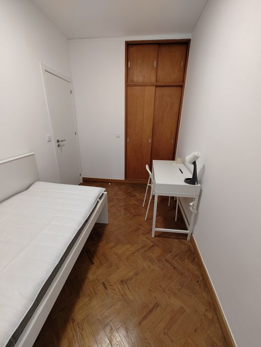 Quarto Individual - Despesas Incluídas - Entrada 1 de Abril