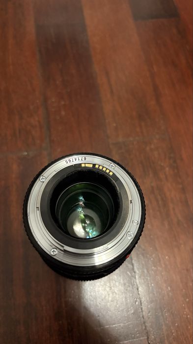 Canon EF 100mm f/2.8L Macro IS USM
