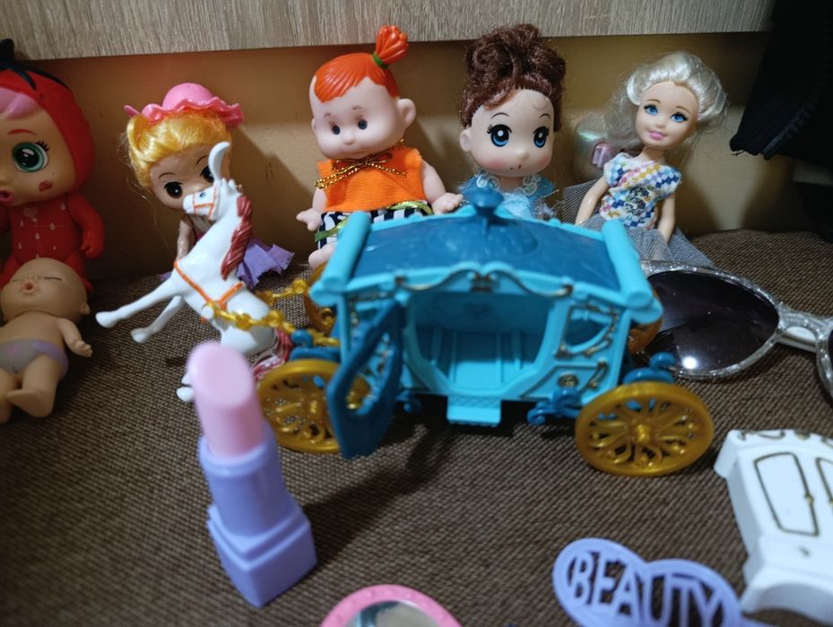 Ляльки для дiвчинки