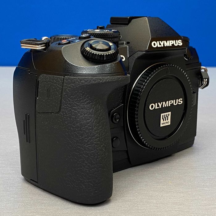 Olympus OM-D E-M1 Mark II (Corpo) - 20.4MP