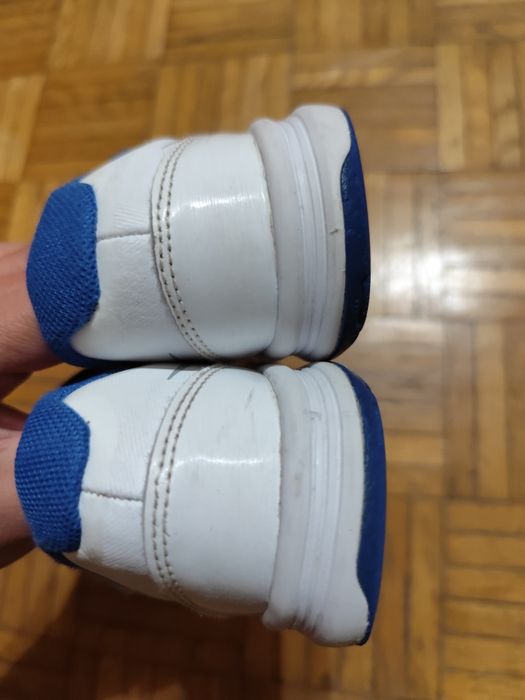 Buty na rzepy Nike 30