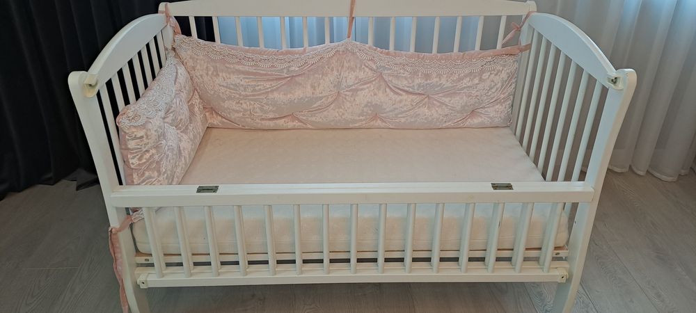 Продам дитяче ліжечко