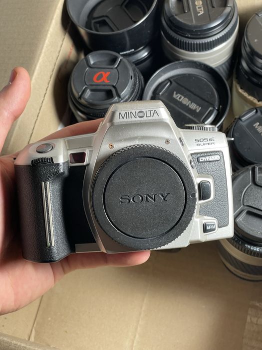 Плівкові камери Minolta