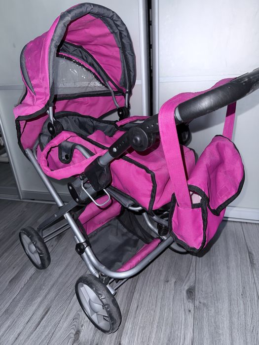 Коляска для кукол