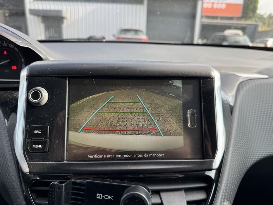 Peugeot 208 1.2 PureTech Style | Nacional | Gasolina | 2016