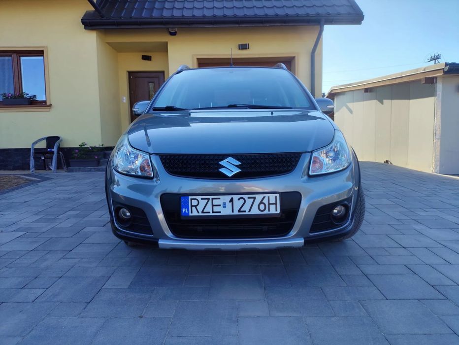 Suzuki SX4 4x4 Szwajcaria podgrzewane fotele Navi klimatronic