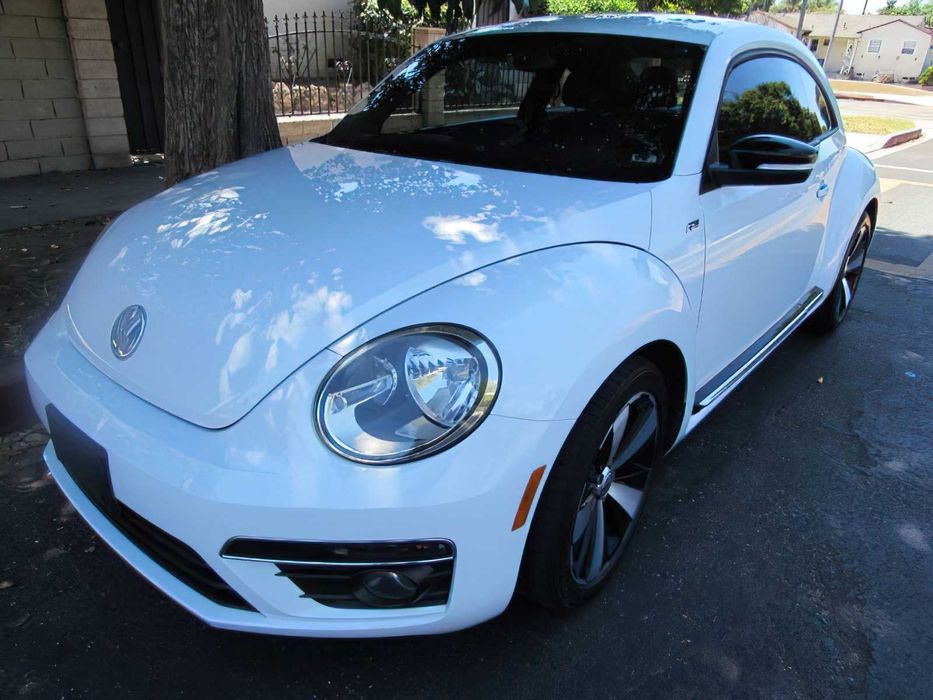 Volkswagen Beetle      2015