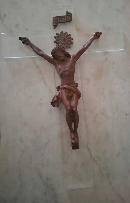 Crucifixo com cruz em Acrílico transparente