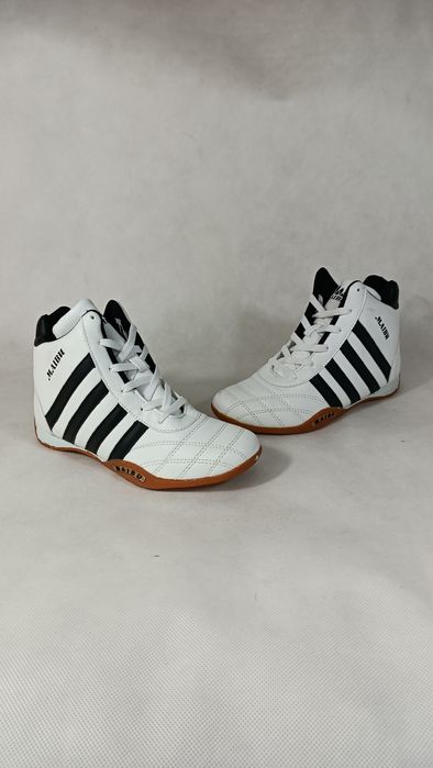 Trampki Buty Sportowe Halówki do biegania Damskie rozmiar 37