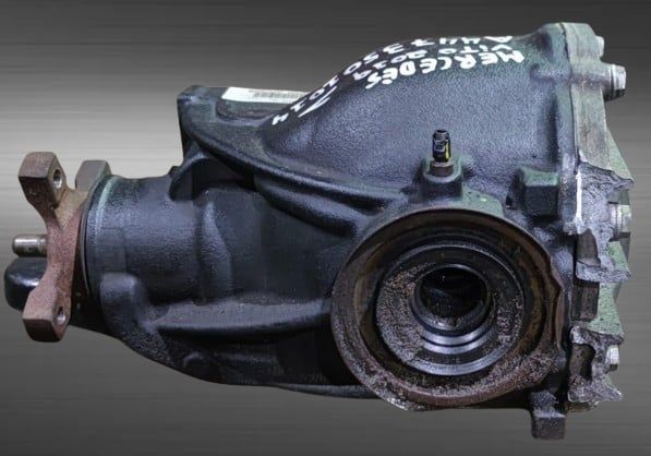 Diferencial Trás A4473501014 - MERCEDES-BENZ VITO Mixto