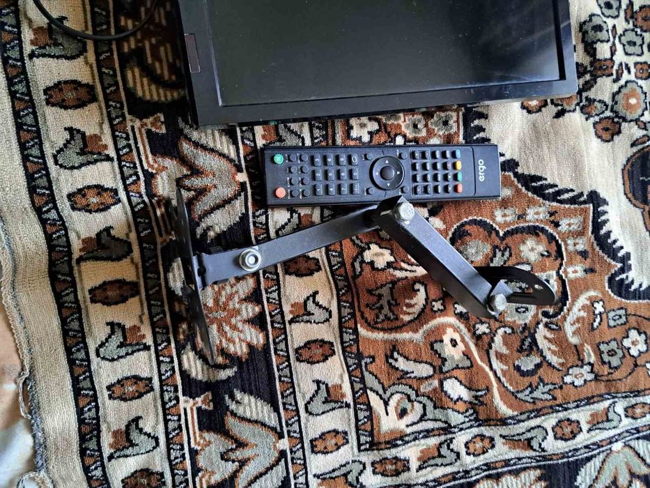 Продам телевизор