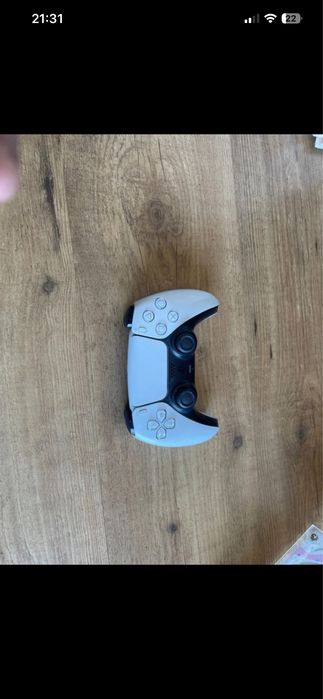 Playstation 5 usado + 2 comandos