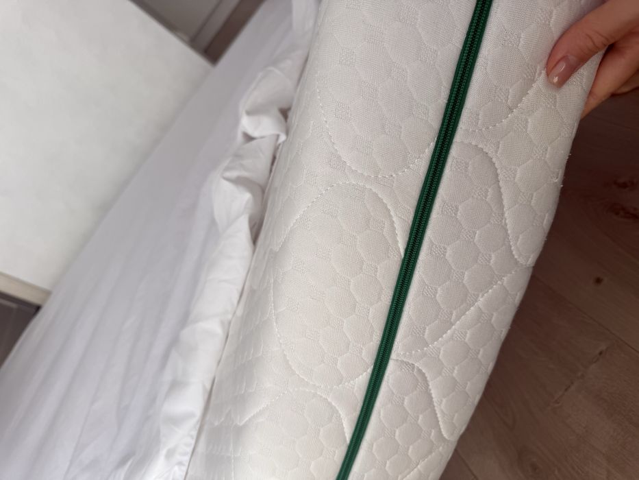 Продам матрац 160 на 200 см