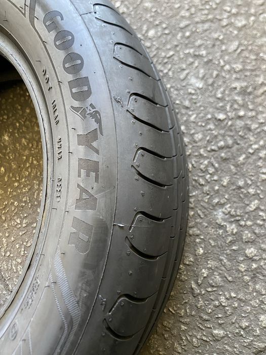 Pneus 185/65/15 Goodyear EfficientGrip Compact 2