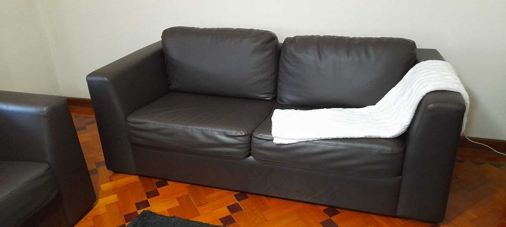 Conjunto dois sofás