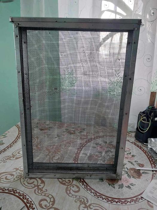 Продається ізолятор для бджіл